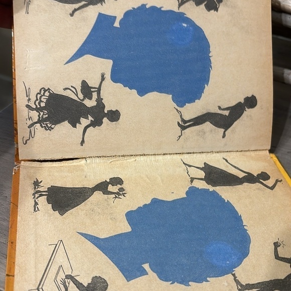 Walt Disney VTG 60s Annette Series LOT OF 3 Books - Picture 16 of 17